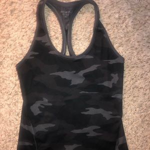 Women’s XS black camo Athleta tank